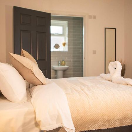 קארדיף Principality Suites - Two Bed Apartment By Property Promise מראה חיצוני תמונה
