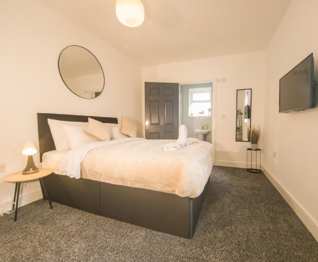 קארדיף Principality Suites - Two Bed Apartment By Property Promise מראה חיצוני תמונה