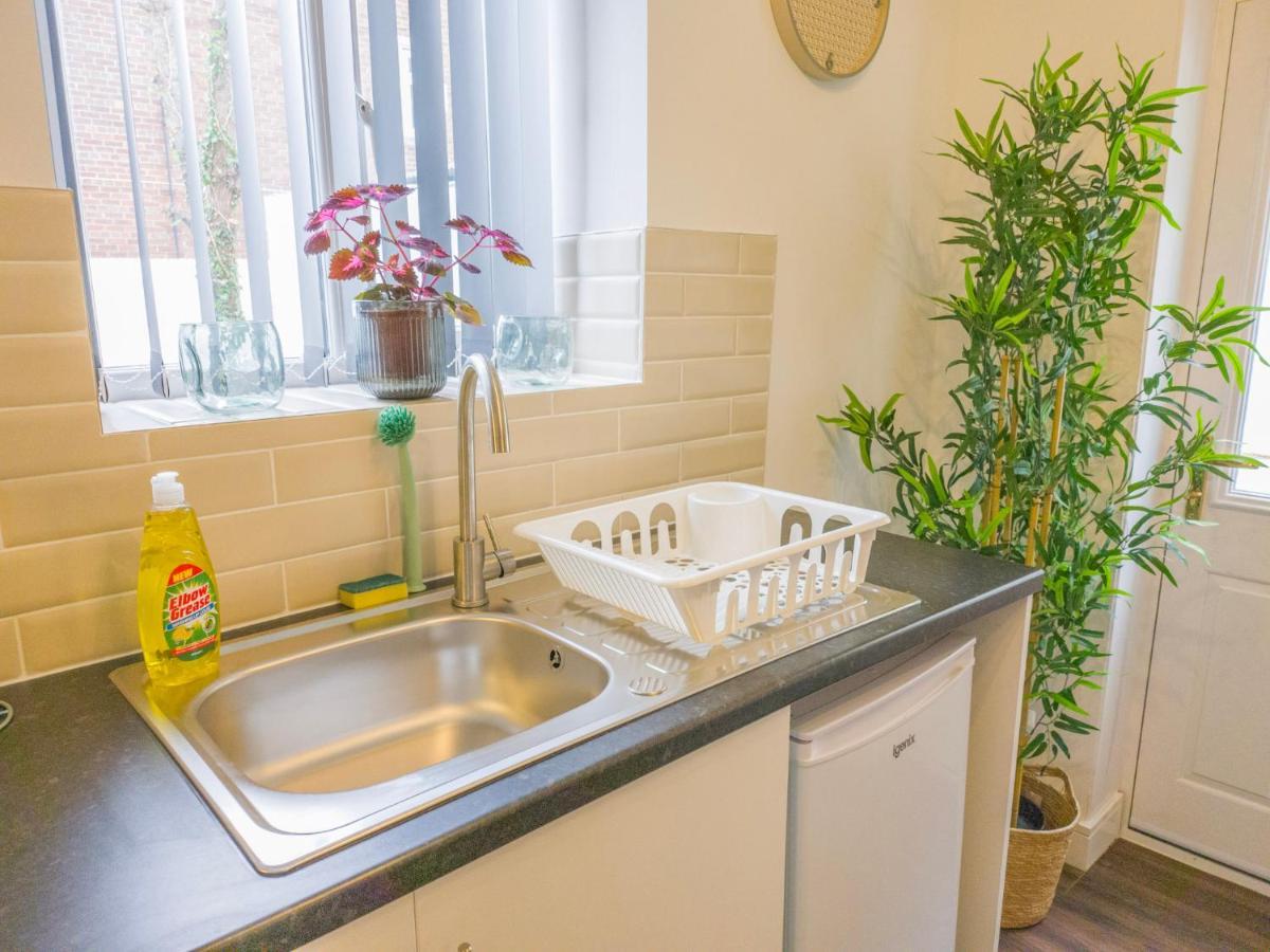 קארדיף Principality Suites - Two Bed Apartment By Property Promise מראה חיצוני תמונה